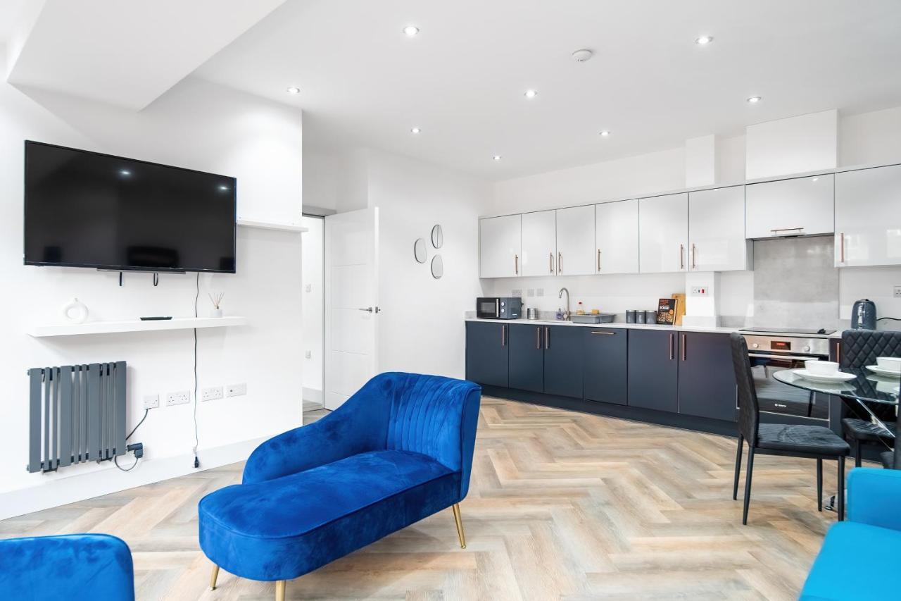 London Road Romford Block Appartement Buitenkant foto