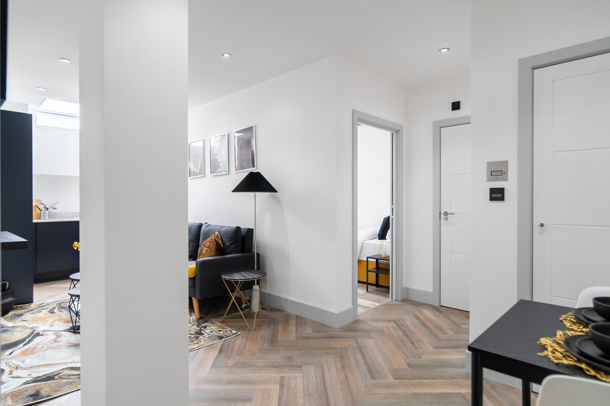 London Road Romford Block Appartement Buitenkant foto
